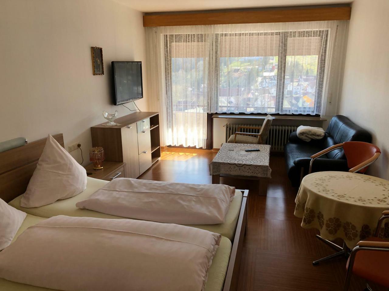 Hotel Cafe Waldeck Wuestenrot Экстерьер фото