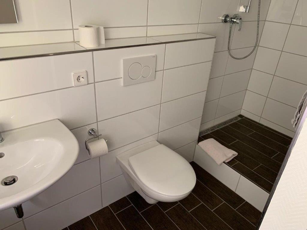 Hotel Cafe Waldeck Wuestenrot Экстерьер фото